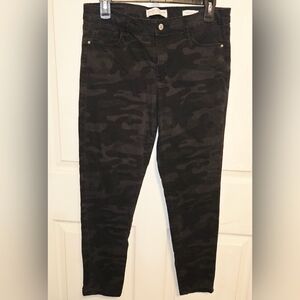 Sanctuary Social Standard Dark Camouflage Jeans Size 8